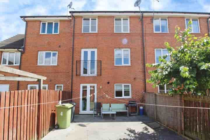 House for sale in Spindle Close‚  Dewsbury‚ WF12