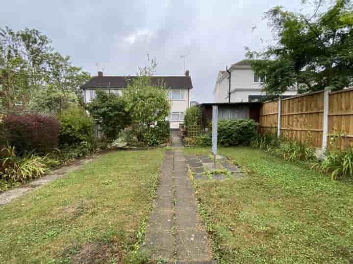 House for sale in High Mead‚  Rayleigh‚ SS6