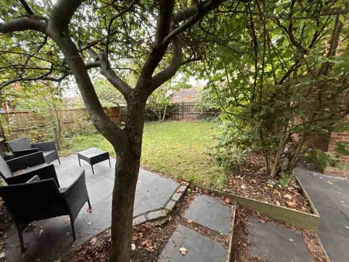 House for sale in Lackmore Gardens‚  Reading‚ RG8