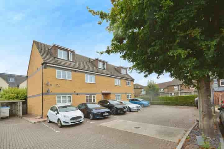 Casa para venda em Symonds Court‚  Waltham Cross‚ EN8