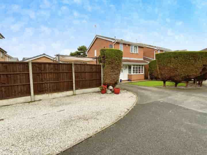 Casa para venda em Naseby Drive‚  Nottingham‚ NG10