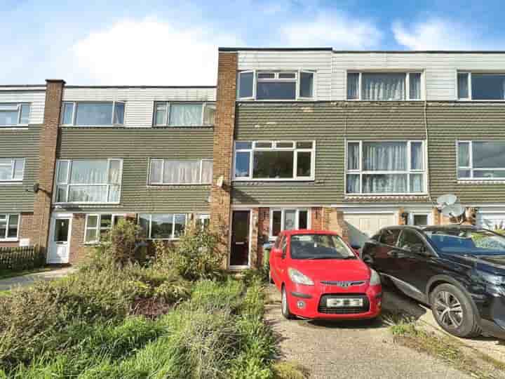 Casa en venta en West Sussex‚  Littlehampton‚ BN17