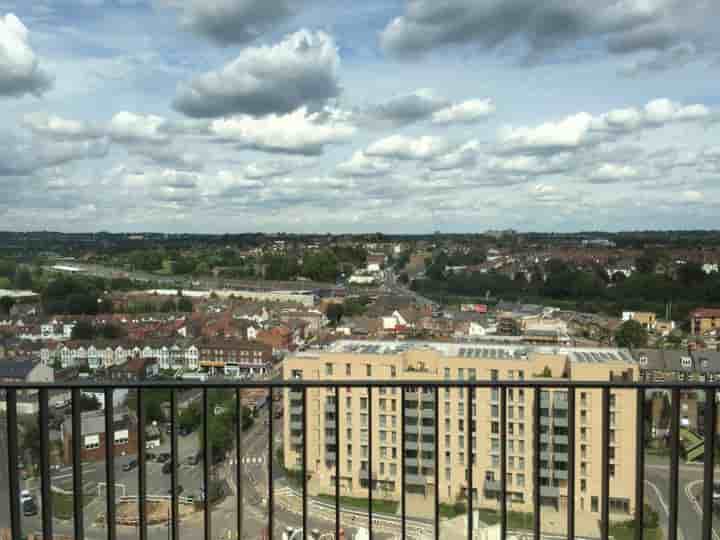 Lägenhet till salu i Moorhen Drive‚  London‚ NW9