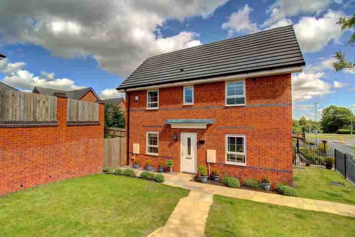 Haus zum Verkauf in Simmons Drive‚  Cannock‚ WS12