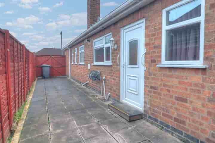 House for sale in June Avenue‚  Leicester‚ LE4