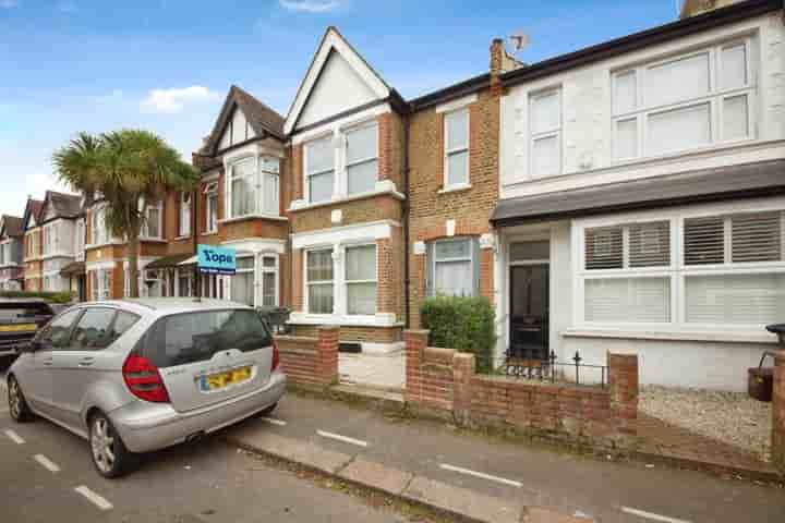 Maison à vendre à Ainslie Wood Road‚  London‚ E4