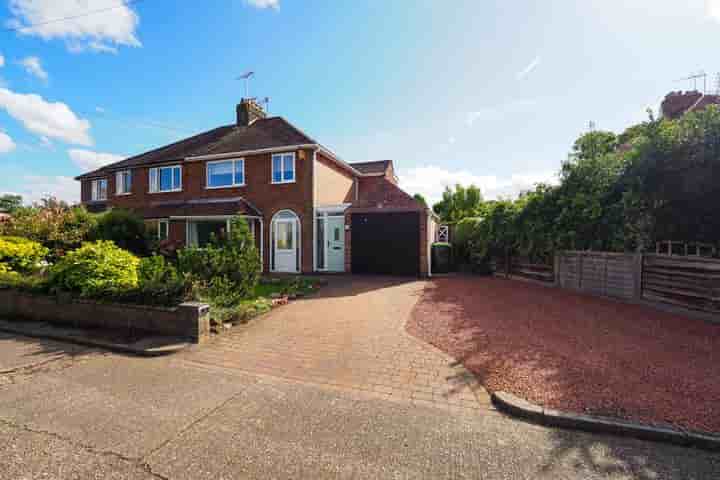 Casa para venda em Barker Gate‚  Nottingham‚ NG15