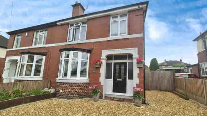 House for sale in Wooliscroft Avenue‚  Newcastle‚ ST5