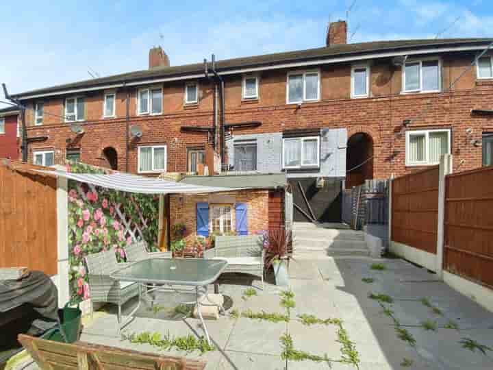 House for sale in Morgan Road‚  Sheffield‚ S5