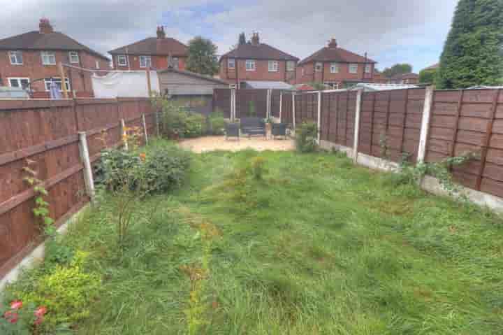 House for sale in Silverdale Avenue‚  Manchester‚ M34