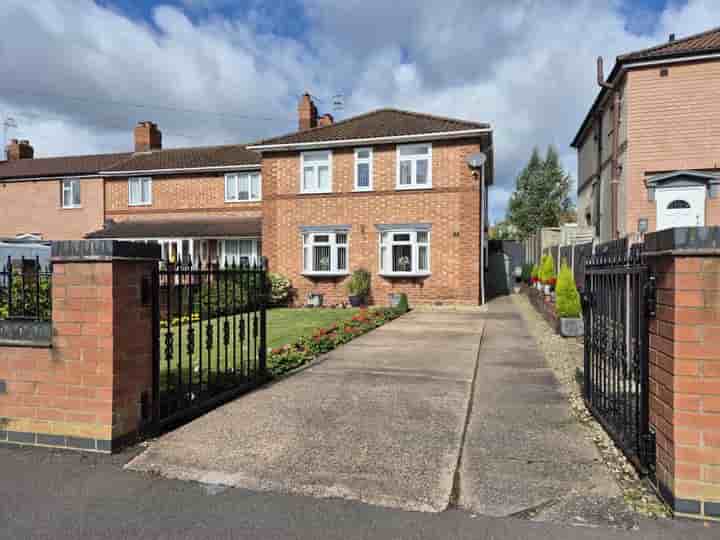 Casa en venta en King George Close‚  Bromsgrove‚ B61