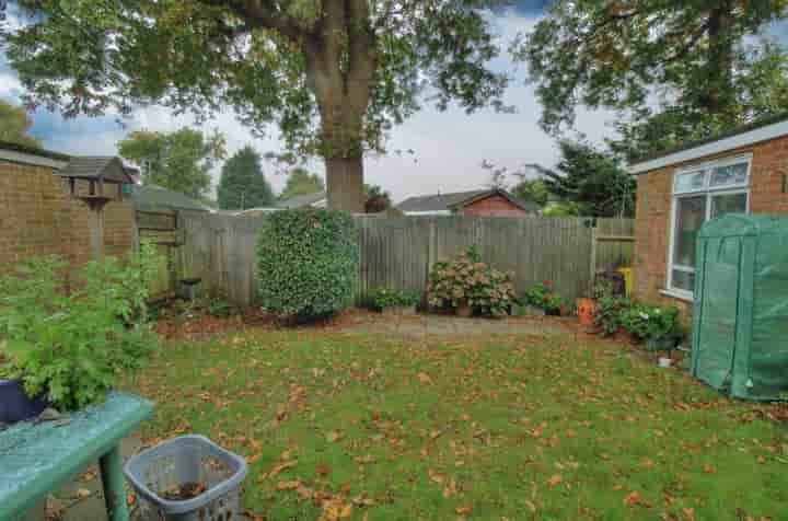 House for sale in The Cravens‚  Horley‚ RH6