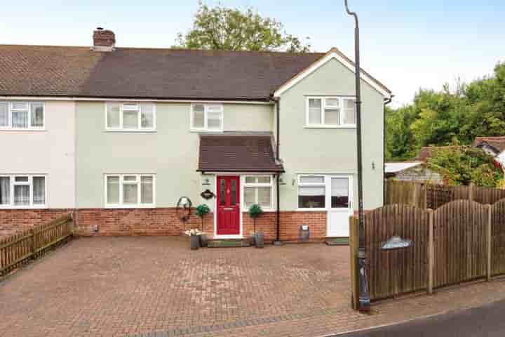 Casa para venda em Crouch House Road‚  Edenbridge‚ TN8