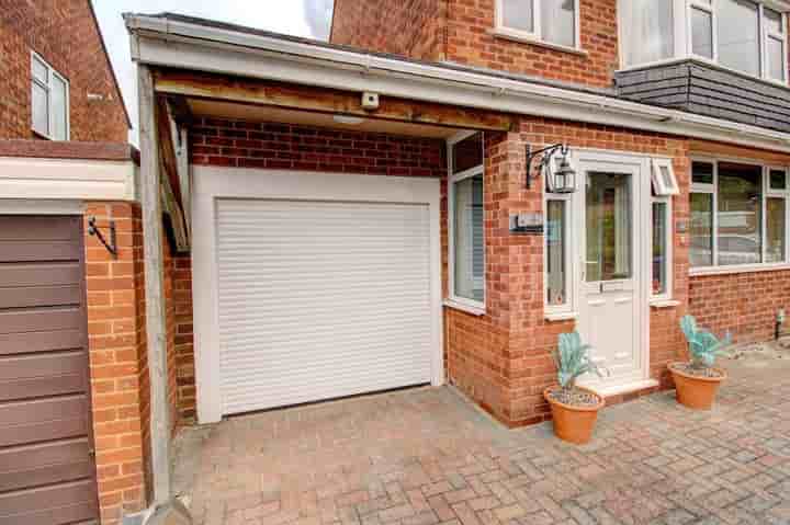 House for sale in June Crescent‚  Tamworth‚ B77