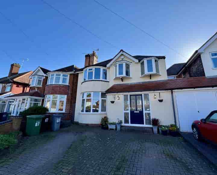 Дом для продажи в Stanton Road, Shirley‚  Solihull‚ B90