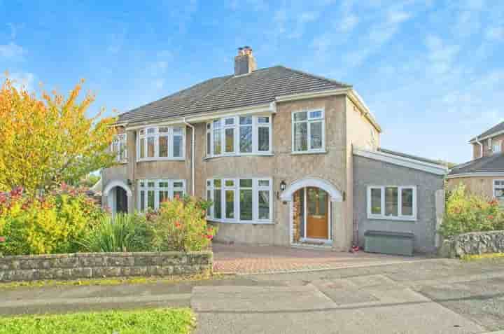 Maison à vendre à Priory Avenue‚  Bridgend‚ CF31