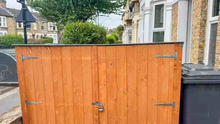 Appartement à vendre à Twickenham Road‚  London‚ E11