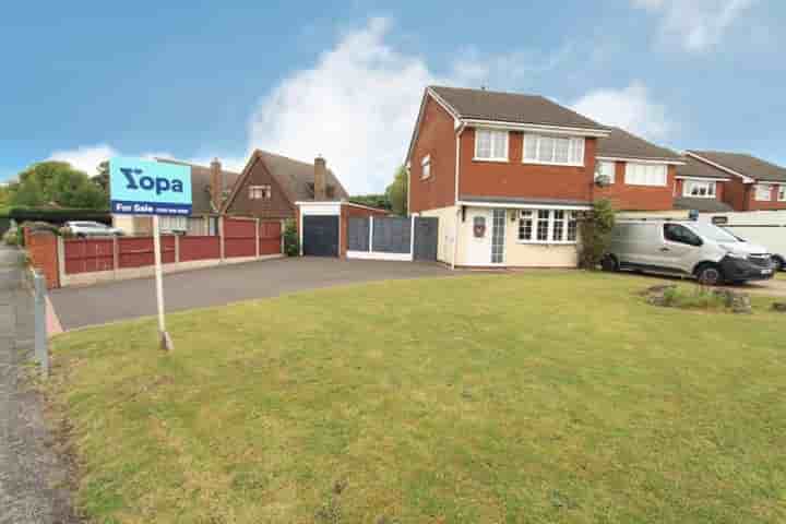 Casa en venta en Heath Road‚  Willenhall‚ WV12