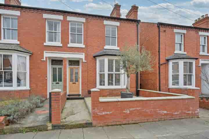 Casa para venda em Canon Street‚  Shrewsbury‚ SY2