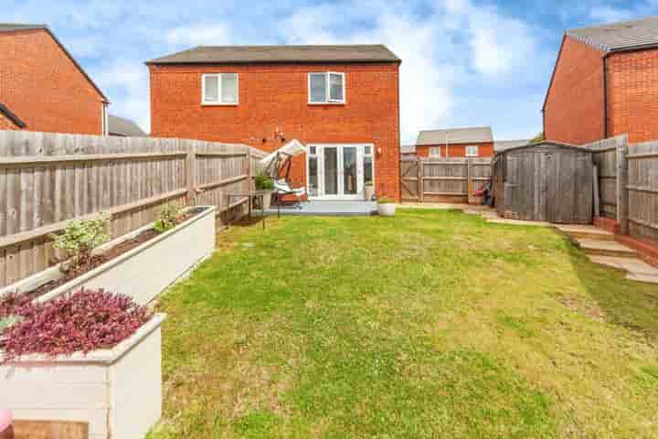 House for sale in Hopkins Road‚  Warwick‚ CV34