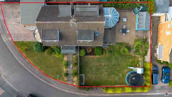 Haus zum Verkauf in Brackendale Drive‚  Rugby‚ CV23