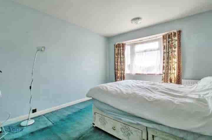 House for sale in Pipers Croft‚  Dunstable‚ LU6