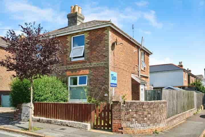 House for sale in St. Michaels Avenue‚  Ryde‚ PO33