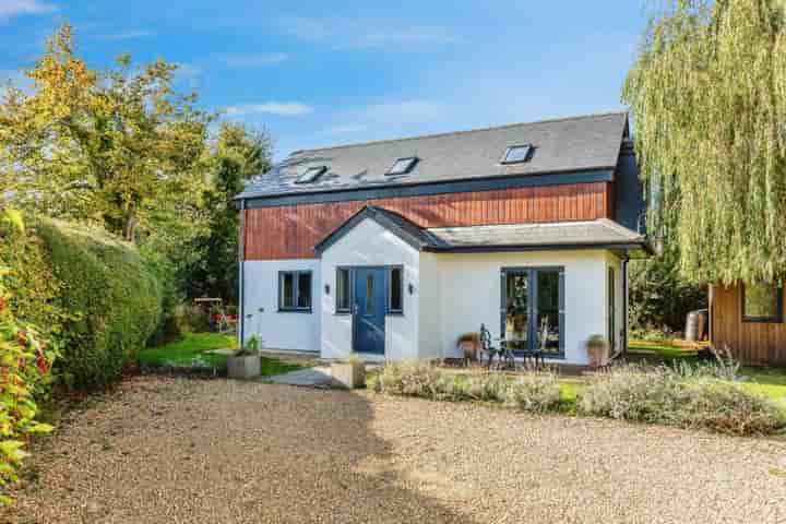 House for sale in Woodland Road‚  Bristol‚ BS48