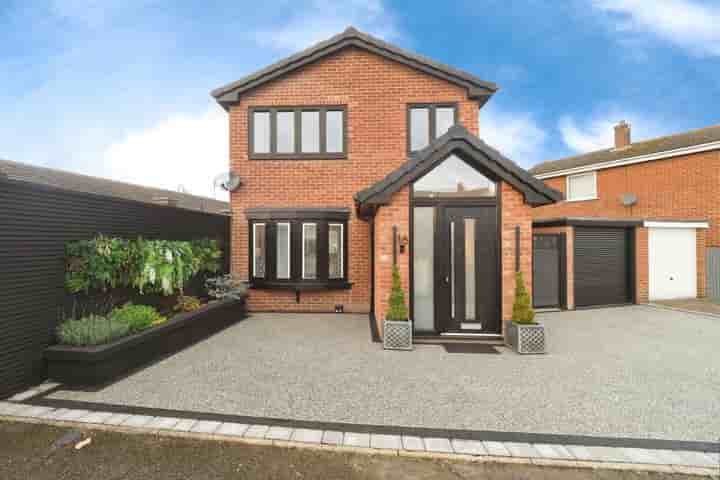 Haus zum Verkauf in Kiwi Close‚  Nottingham‚ NG15