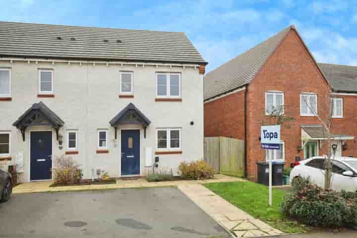 House for sale in Bloxham Way‚  Leamington Spa‚ CV31