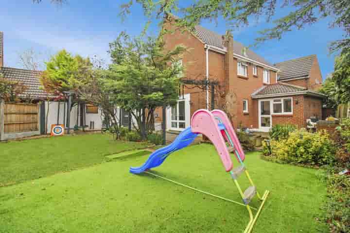 House for sale in The Badgers‚  Basildon‚ SS16