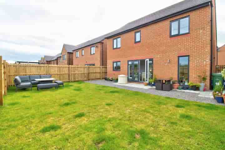 House for sale in Holsworthy Crescent‚  Cramlington‚ NE23