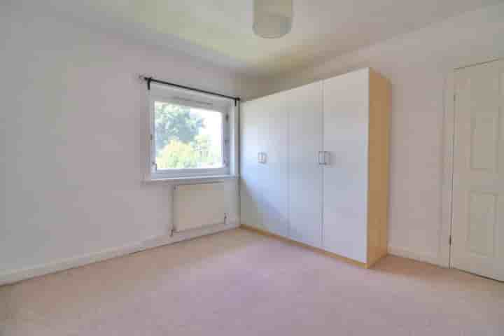 Apartment for sale in Old Wood Road‚  Glasgow‚ G69