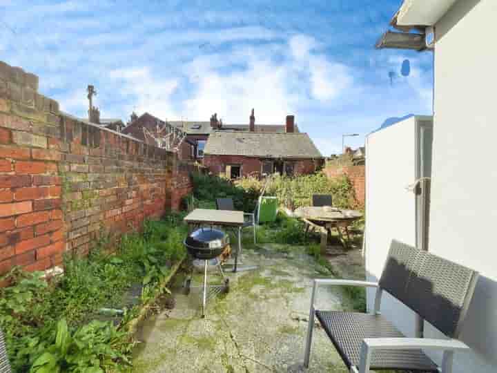 House for sale in Kings Road‚  Doncaster‚ DN1