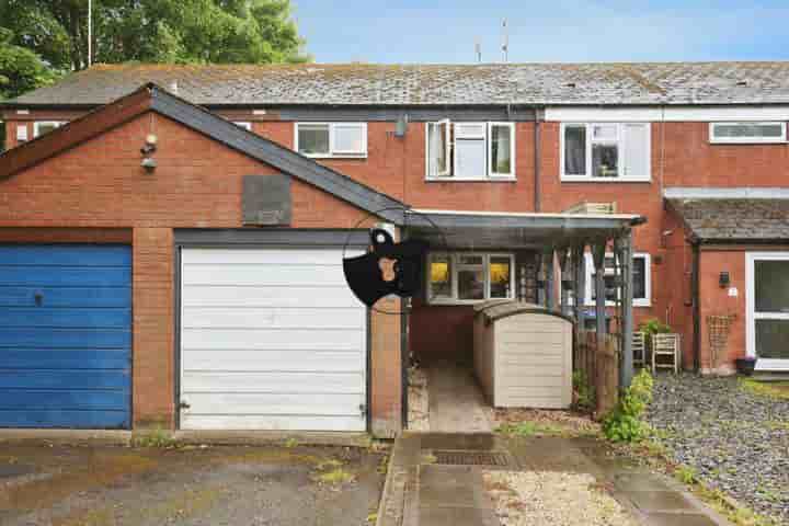 Casa para venda em Langcliffe Avenue‚  Warwick‚ CV34