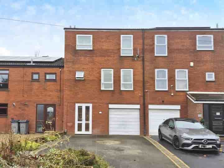 Дом для продажи в Earls Ferry Gardens‚  Birmingham‚ B32