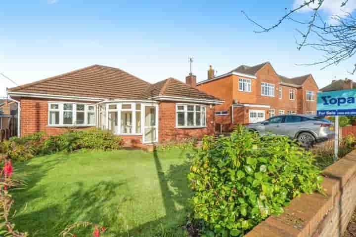 House for sale in Upton Bridle Path‚  Widnes‚ WA8