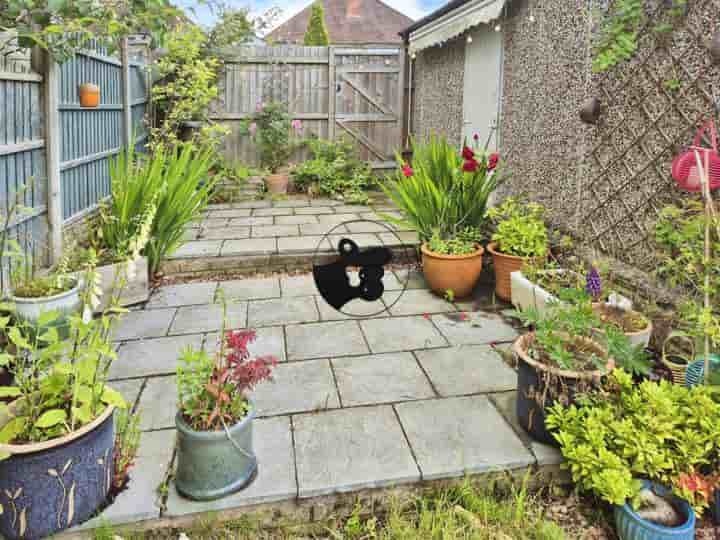 House for sale in Mayswood Grove‚  Quinton‚ B32