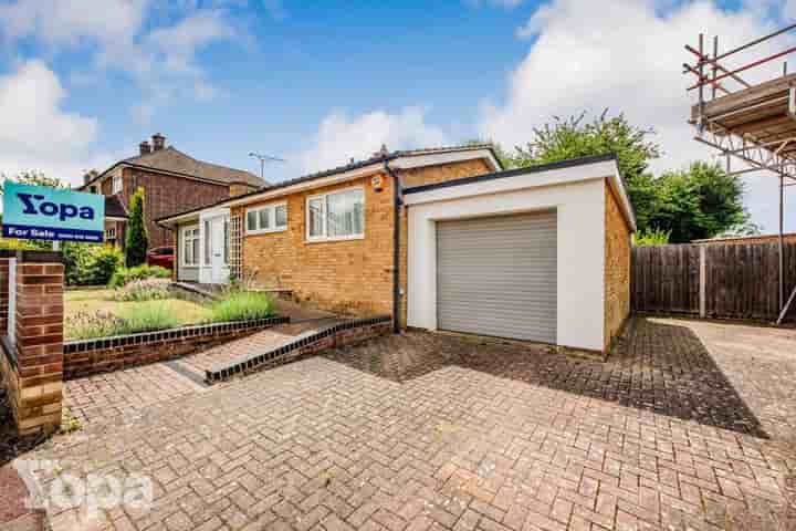 House for sale in Chalky Bank‚  Gravesend‚ DA11