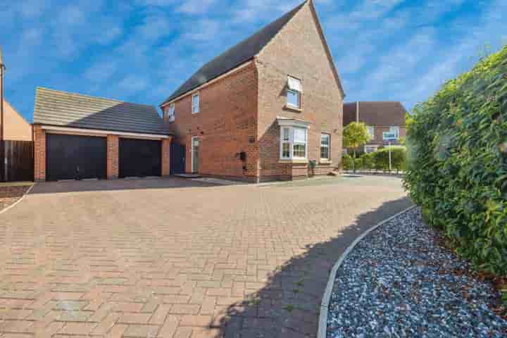 Casa para venda em Severus Crescent‚  North Hykeham‚ LN6