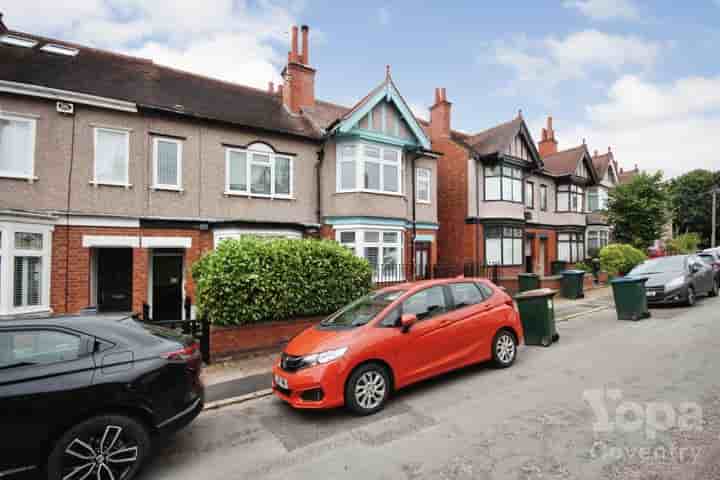 Casa para venda em Mickleton Road‚  Coventry‚ CV5