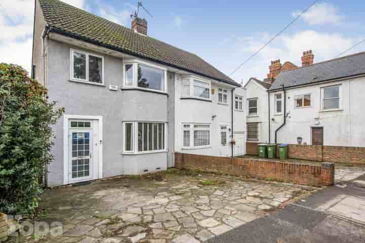 Casa para venda em Vicarage Road‚  Bexley‚ DA5