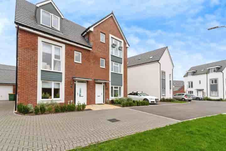 House for sale in Austenite Way‚  Newport‚ NP19