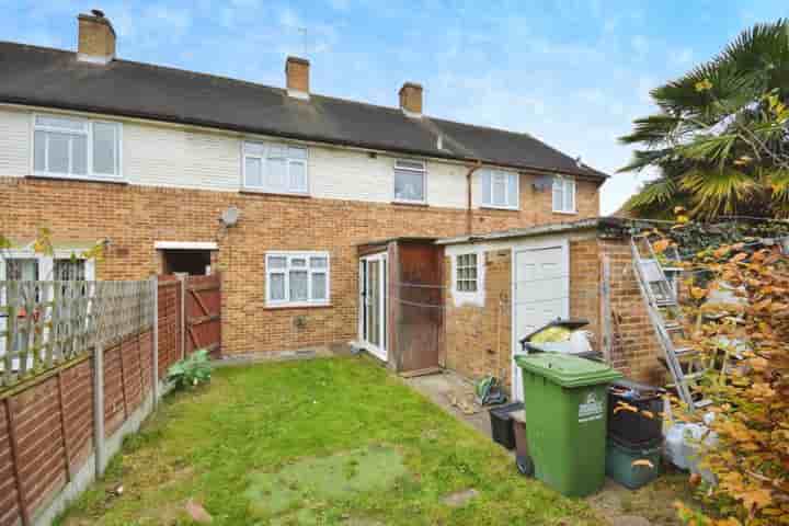 Casa en venta en Bruce Way‚  Waltham Cross‚ EN8