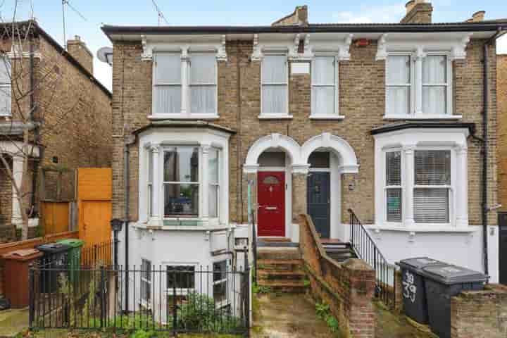 Wohnung zum Verkauf in Granville Road‚  London‚ E17