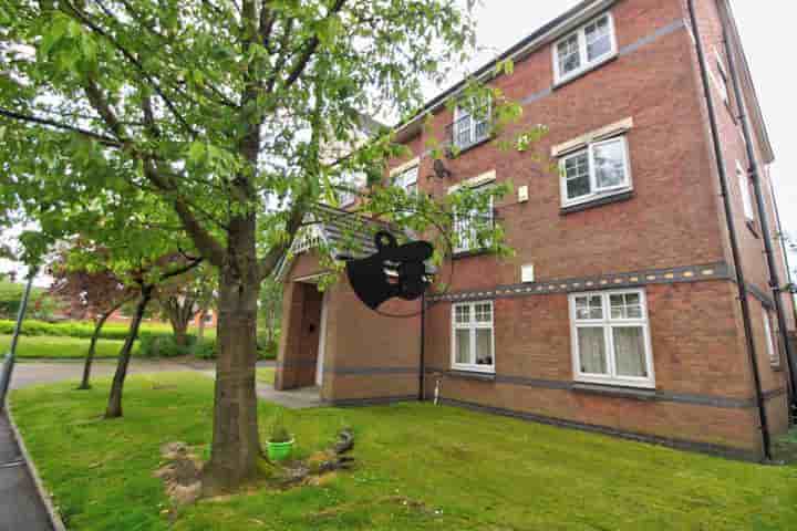 Apartment for sale in Dixon Green Drive‚  Bolton‚ BL4