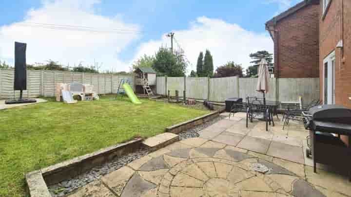 House for sale in Potters Avenue‚  Stone‚ ST15