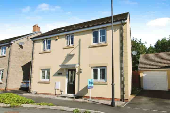 Maison à vendre à Ffordd Y Grug‚  Bridgend‚ CF35