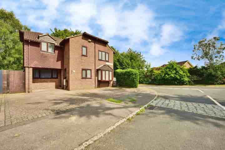 Casa para venda em Bellgrove Court‚  Chatham‚ ME5