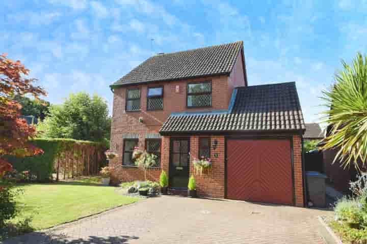 House for sale in Anglesey Close‚  Bishops Stortford‚ CM23